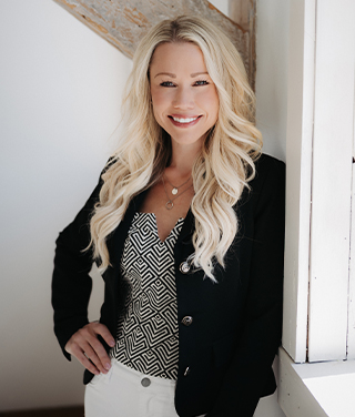 Amanda Dvorak Riverview Drips & wellness